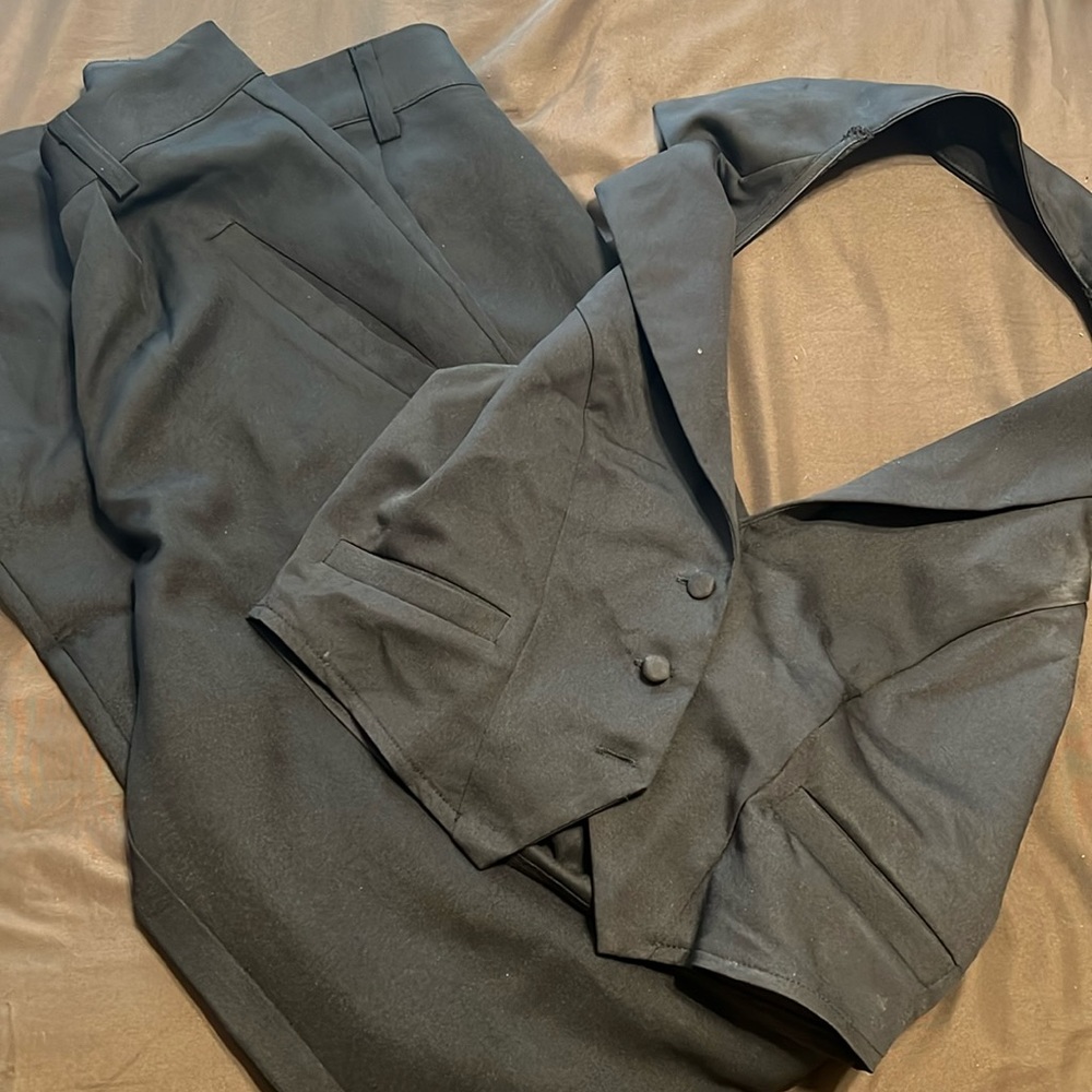 PLT suit